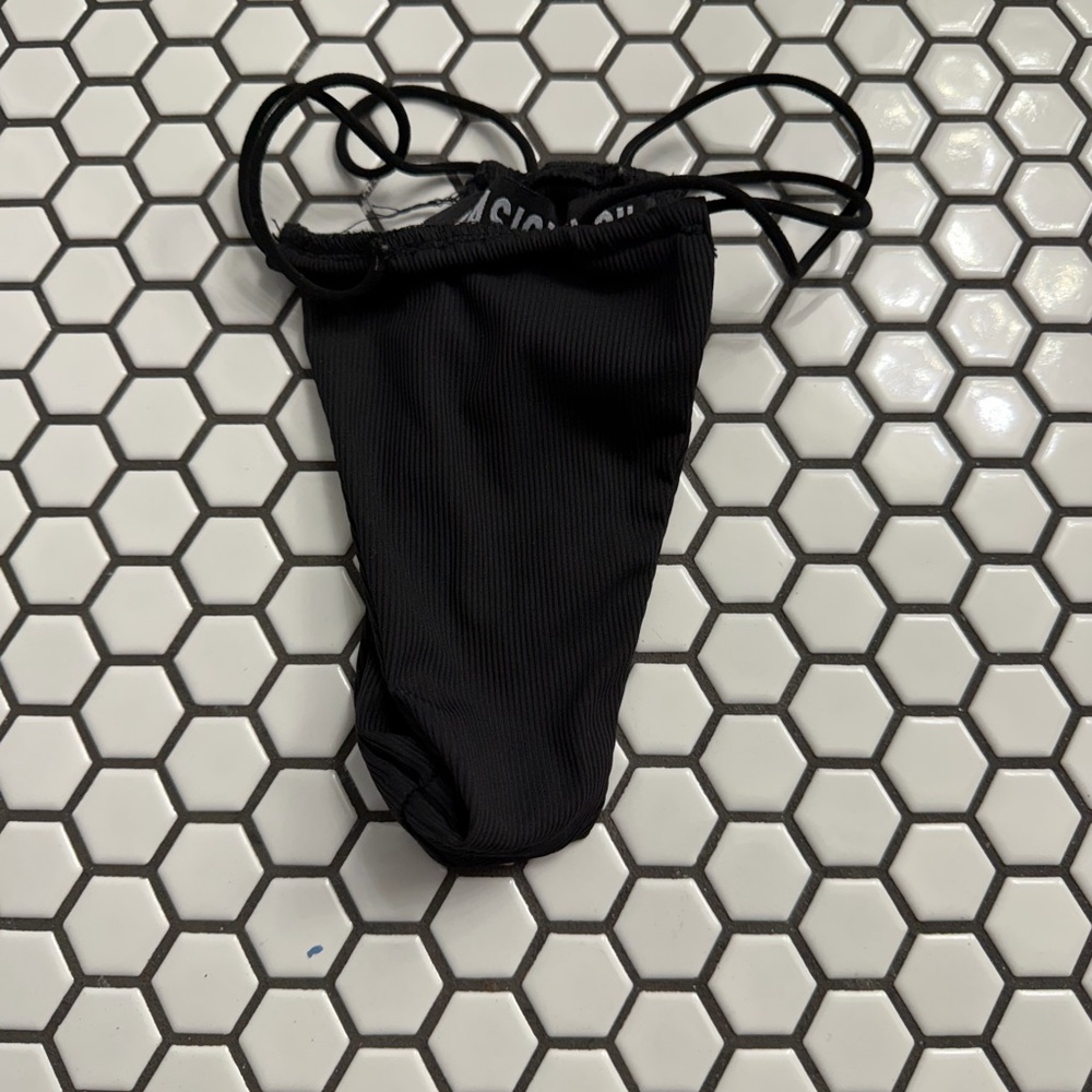 Basic bxxch panties size small